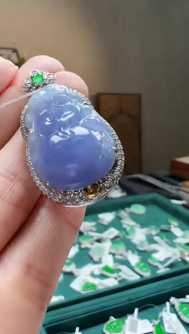 颈饰18K金镶嵌翡翠KDF1025-124