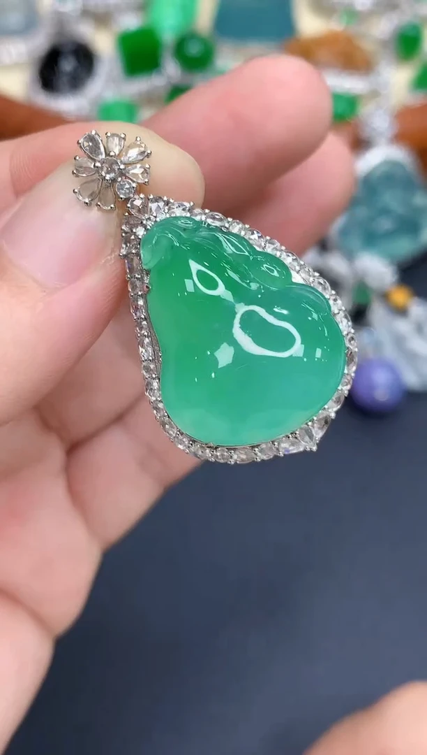 吊坠(不含链)18K金镶嵌翡翠552-中国好珍宝