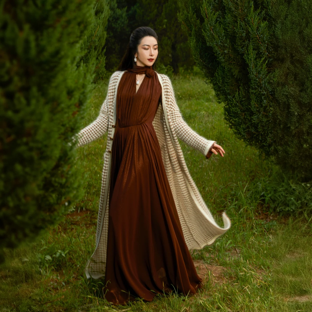 慵懒浪漫 随性摩登复古秋冬浅金马海毛针织马甲/开衫外套X23Z189