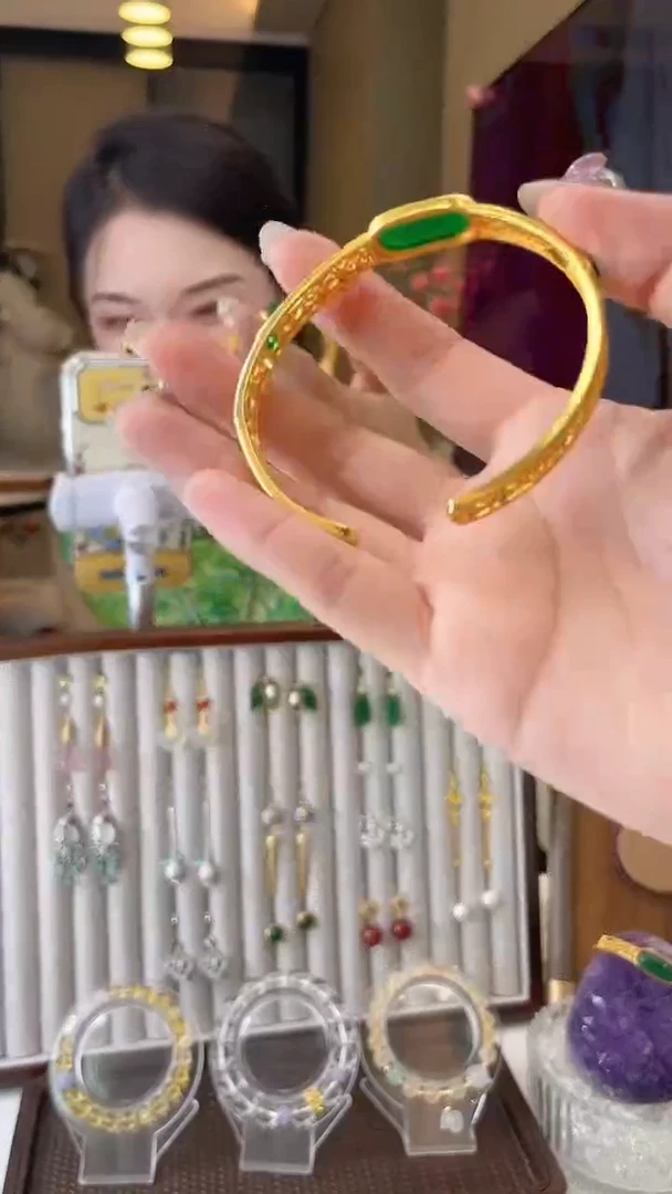 无铜合金富贵迷人眼手镯