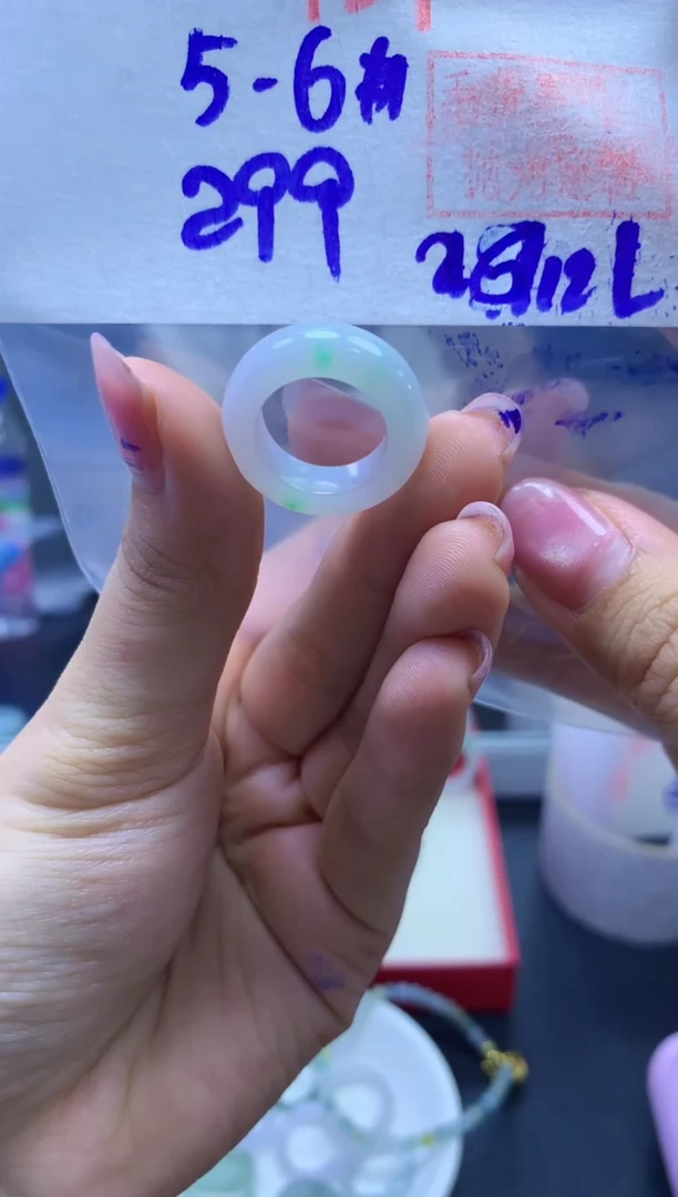 未镶嵌定制翡翠戒圈#299元-毛货需精细抛光