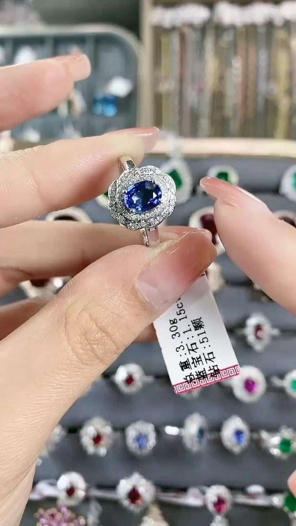 【闪购商品】蓝宝石戒指18K金镶嵌18K金镶嵌蓝宝石戒指