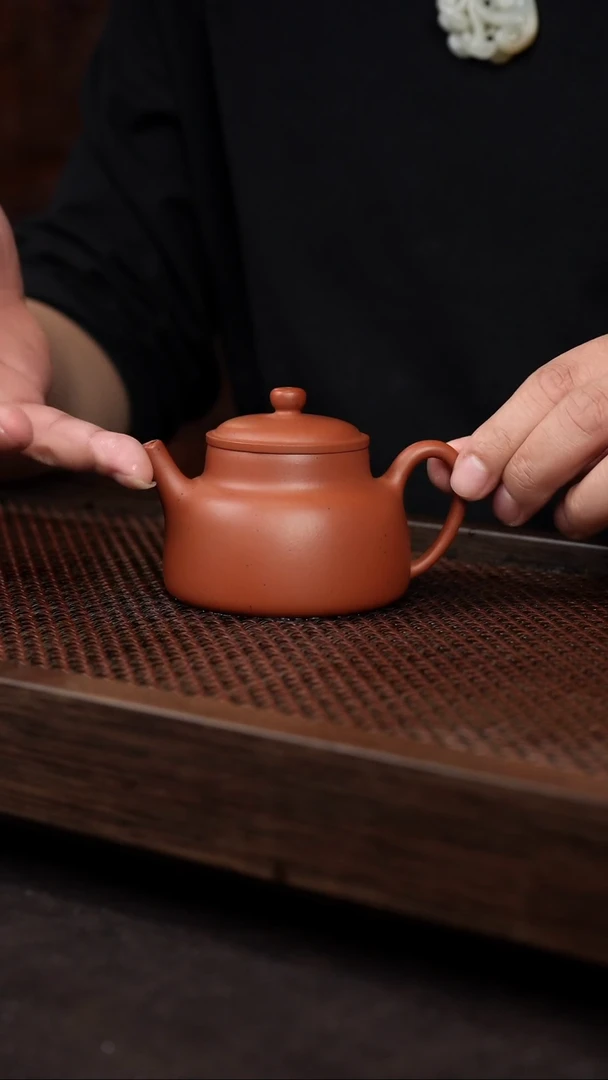 【闪购商品】紫砂茶壶大红泥言心