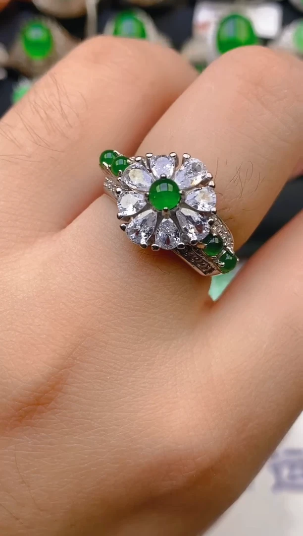 翡翠戒指银S925镶嵌天然