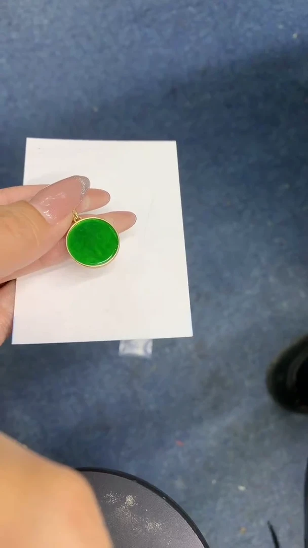 颈饰未镶嵌翡翠1