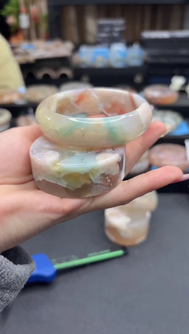 未镶嵌手镯石英质玉323(60圈赠送镯心)