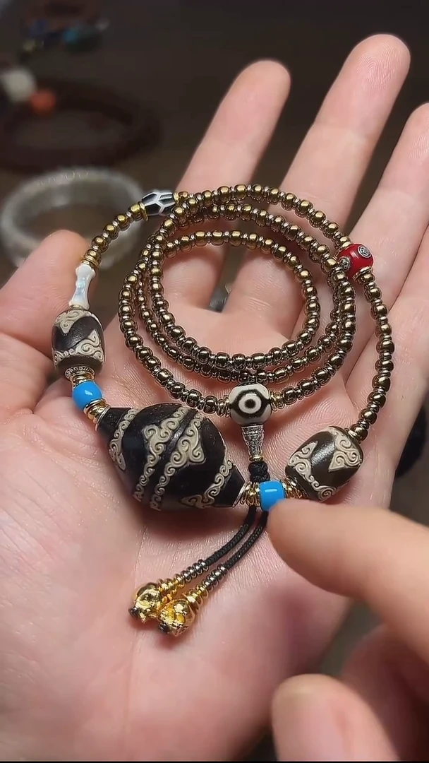 贝壳手串/手链双虎牙脖挂套装