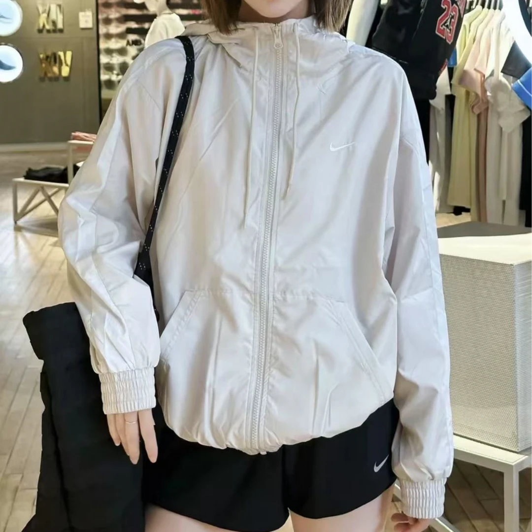 NIKE耐克女子UPF值40+防晒衣凉感防晒梭织外套FV6299-104