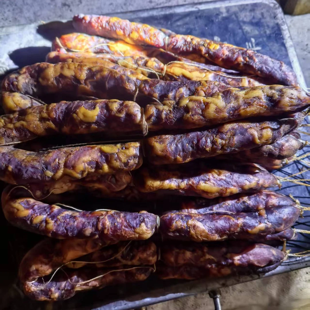 烟熏香肠麻辣味土猪香肠