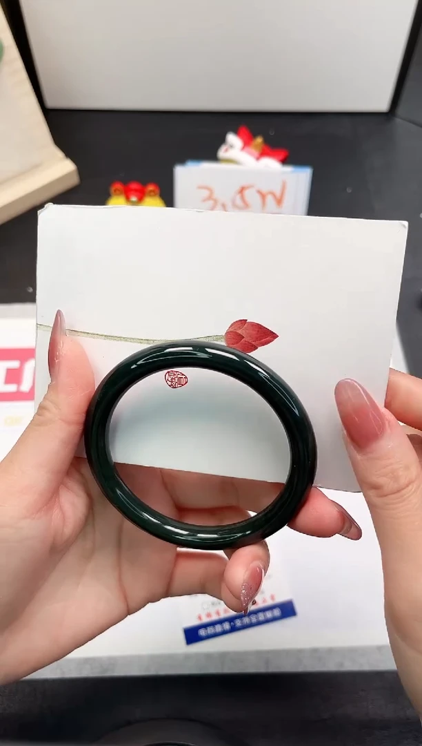 【闪购商品】和田玉手镯未镶嵌277-59.3