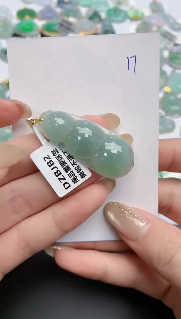 【闪购商品】翡翠颈饰18K金镶嵌天然缅甸翡翠A货