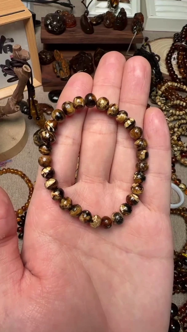 【闪购商品】琥珀手串未镶嵌抚顺琥珀