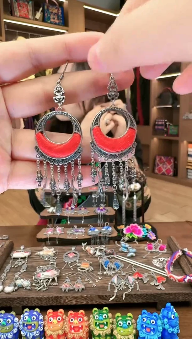 【闪购商品】织绣108黔东南苗族刺绣