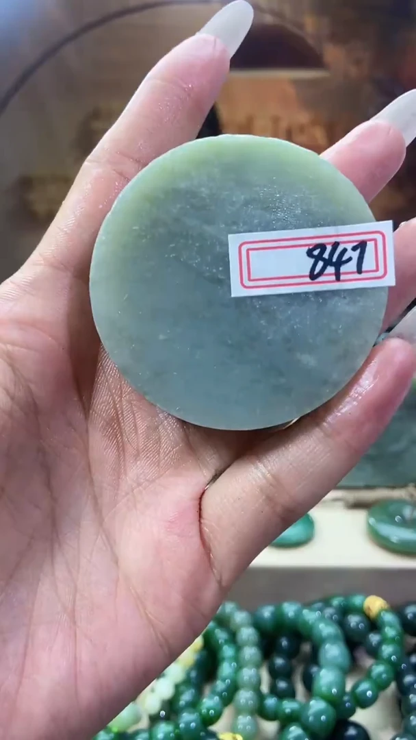 未镶嵌和田玉挂件1