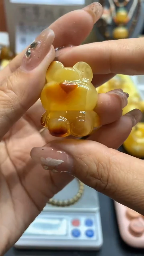 【闪购商品】未镶嵌琥珀珠宝奇石1058