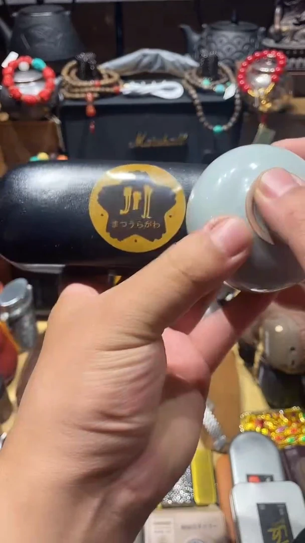 瓷片闪购商品 如图所示