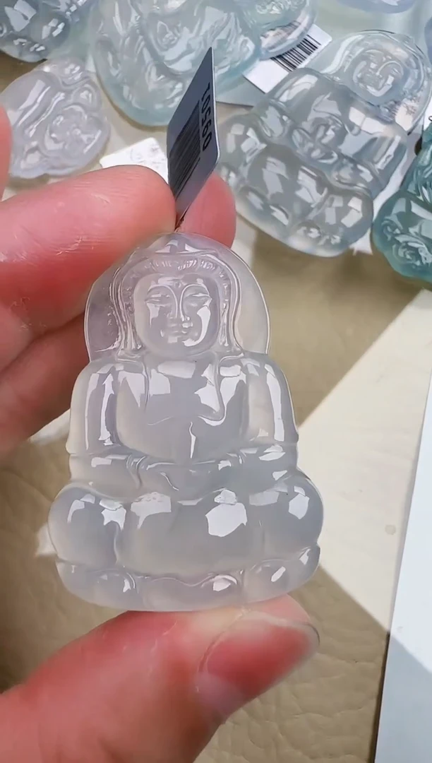 翡翠未镶嵌颈饰缅甸翡翠a货