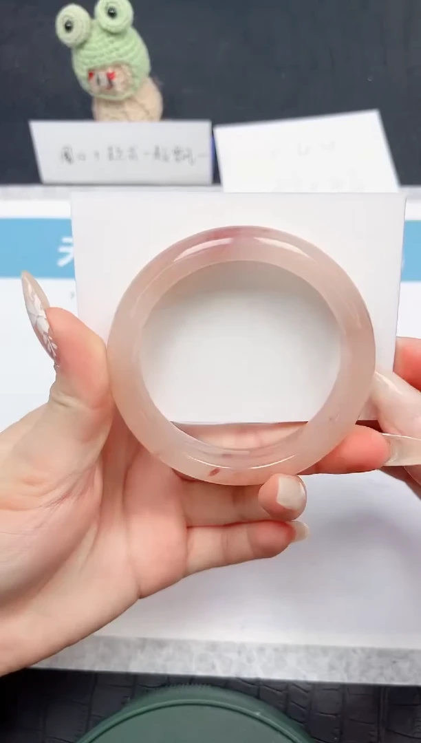 【闪购商品】石英质玉手镯未镶嵌113-56.3