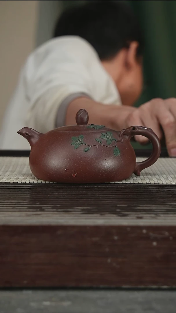 茶壶紫砂蒋凌云，带证350CC122号
