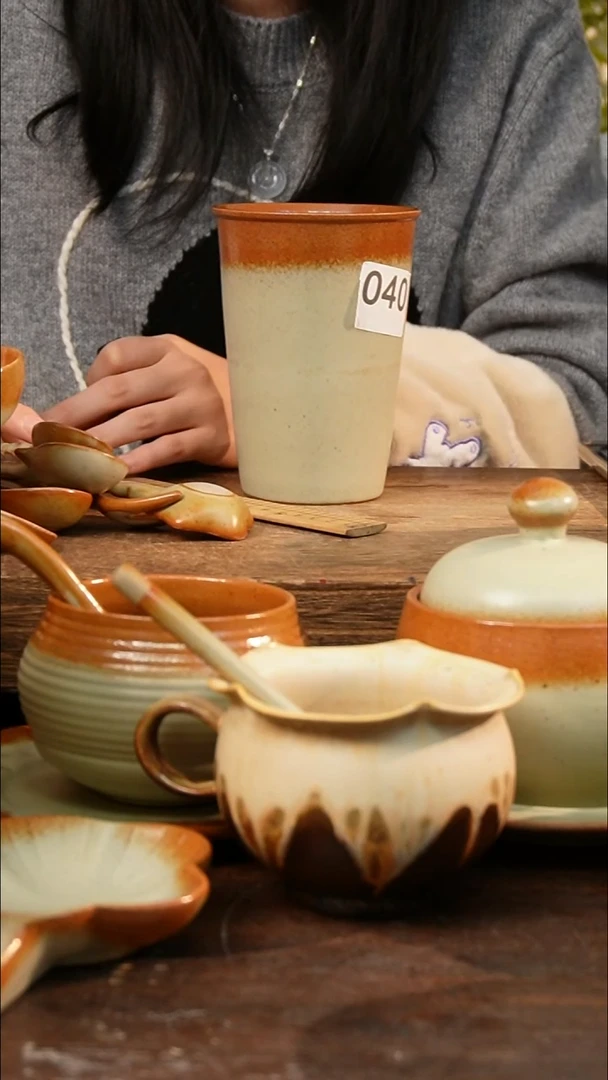 盘高颜值粗陶餐具限时抢购