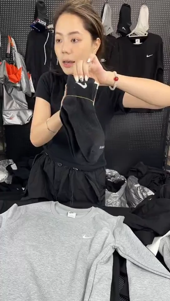 004编码 正品剪标款 不喜勿拍 直播间过款