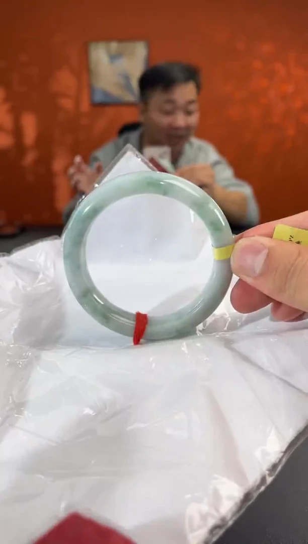 未镶嵌手镯翡翠9 57