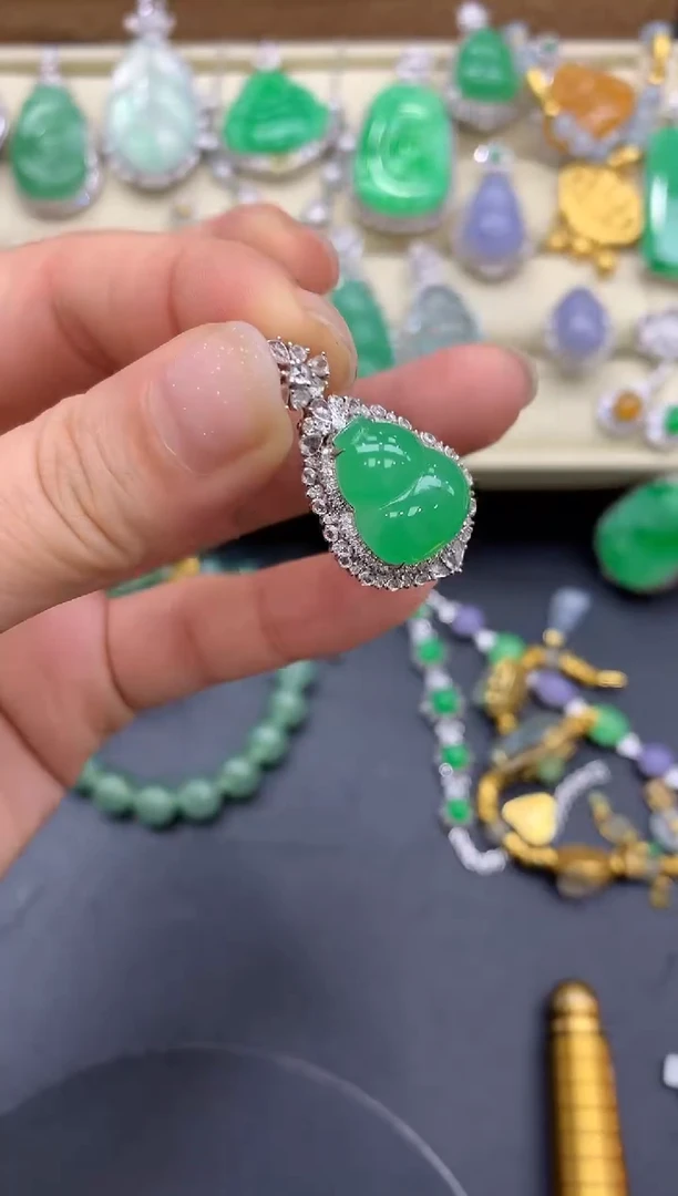 【闪购商品】翡翠颈饰18K金镶嵌594-中国好珍宝