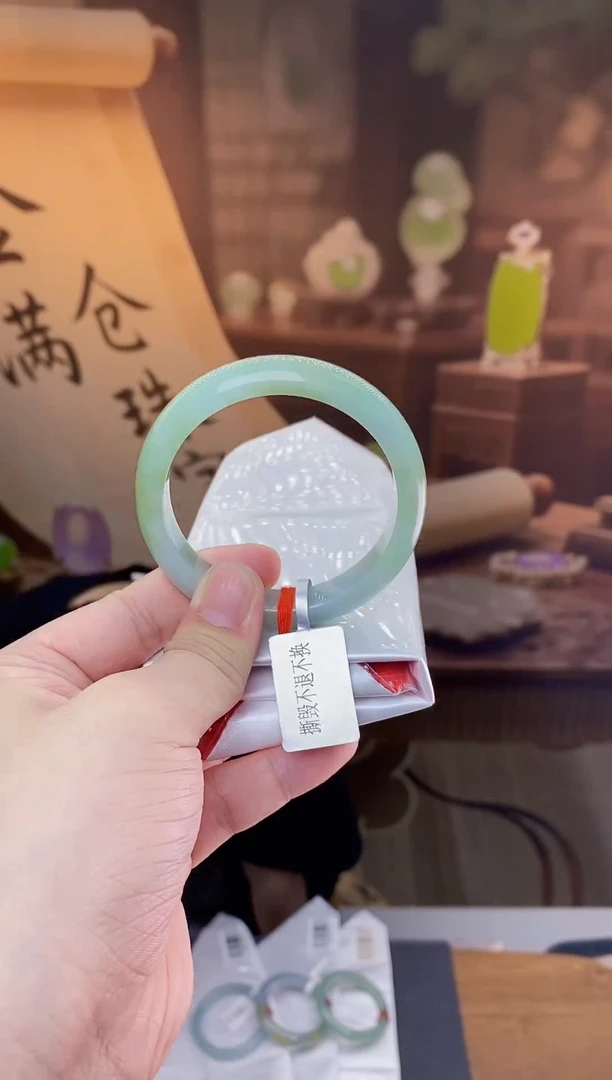未镶嵌手镯翡翠纯天然缅甸A货翡翠手镯