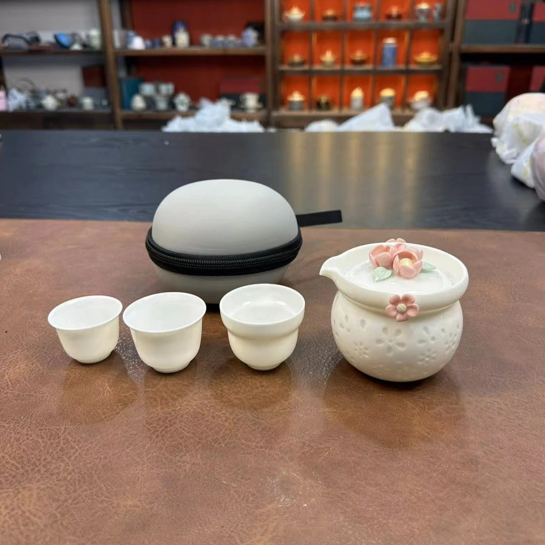 玲珑瓷粉花一壶三杯户外圆包便携式车载家用旅行茶具