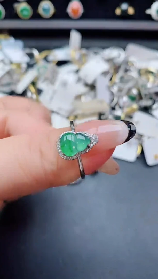 银S925镶嵌戒指翡翠1