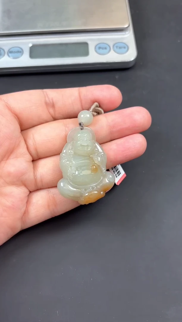 和田玉未镶嵌吊坠(赠链)且末微色差近矿二号矿吊坠K