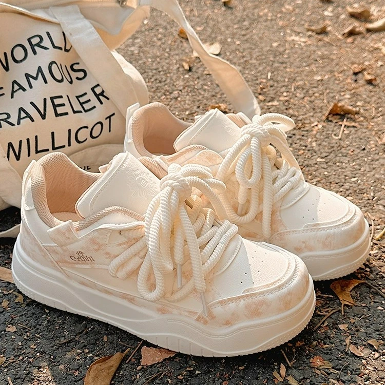 Moleubak2025春季新款小白鞋女配裙子百搭小众chic鞋子厚底面包鞋