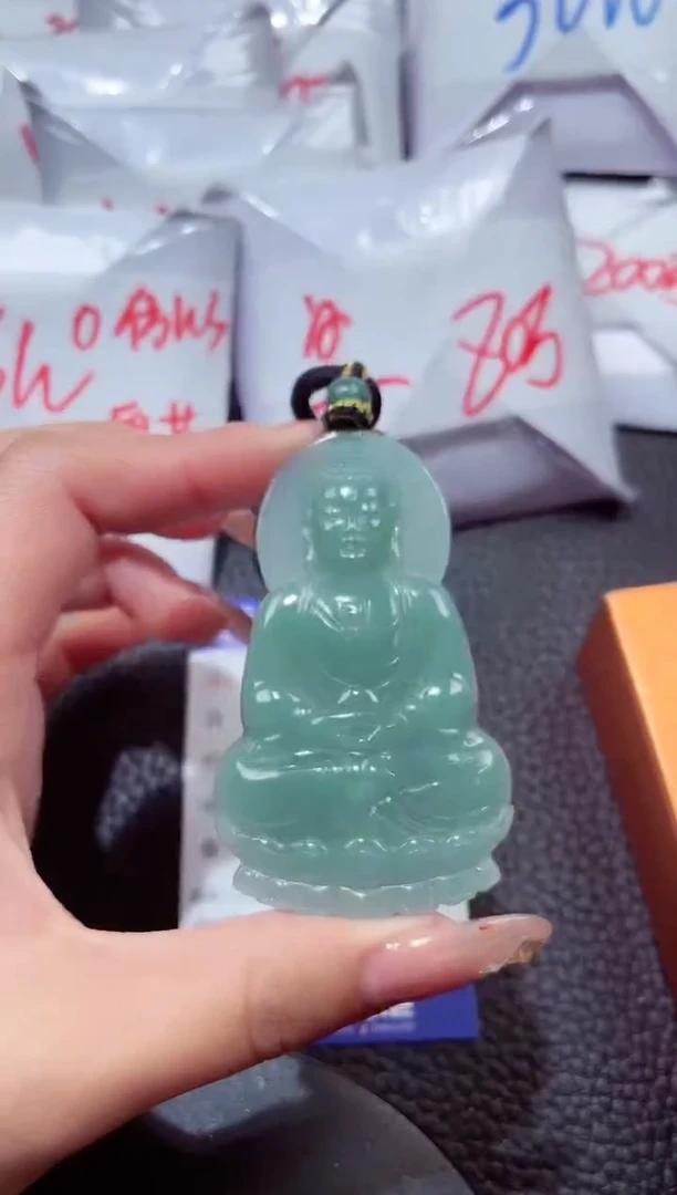 颈饰未镶嵌翡翠70
