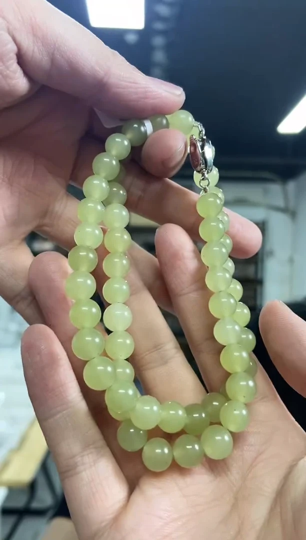 【闪购商品】和田玉（糖玉）项链未镶嵌多样性发其一颜色微差