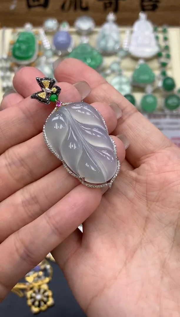 【闪购商品】翡翠颈饰18K金镶嵌365-中国好珍宝