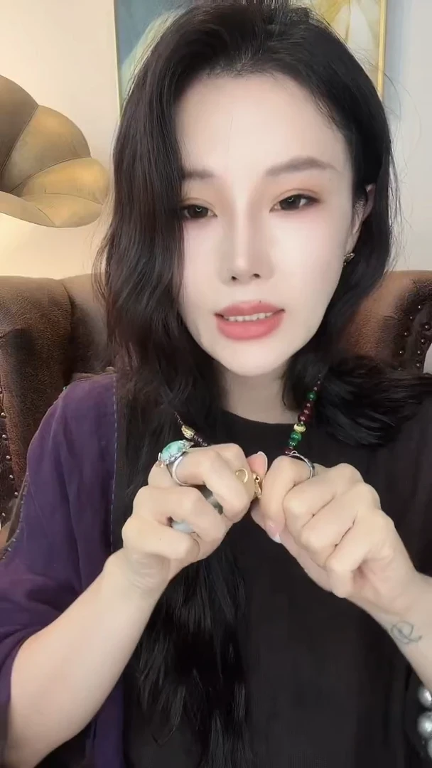 颈饰未镶嵌翡翠温***色翡翠E003