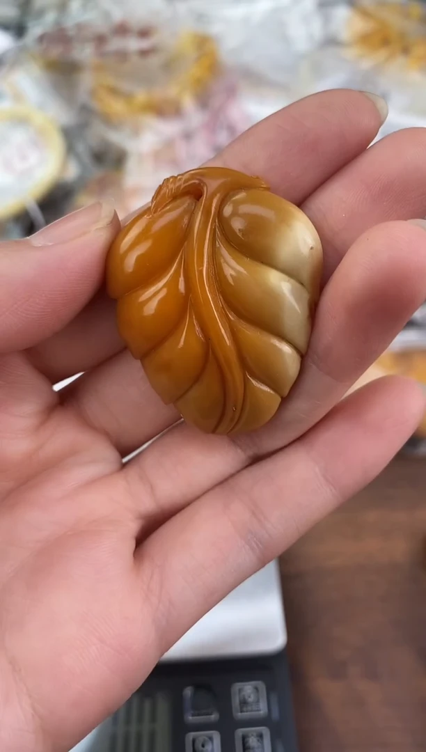 裸石琥珀未镶嵌天然琥珀蜜蜡