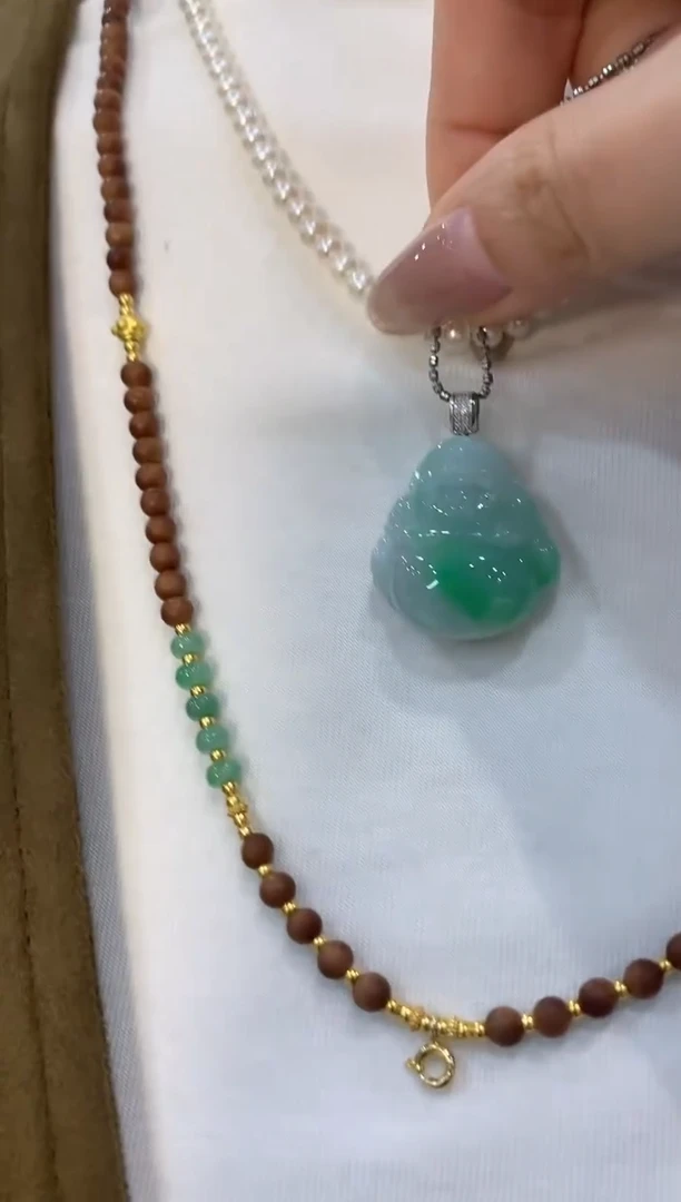 吊坠(不含链)18K金镶嵌翡翠佛公