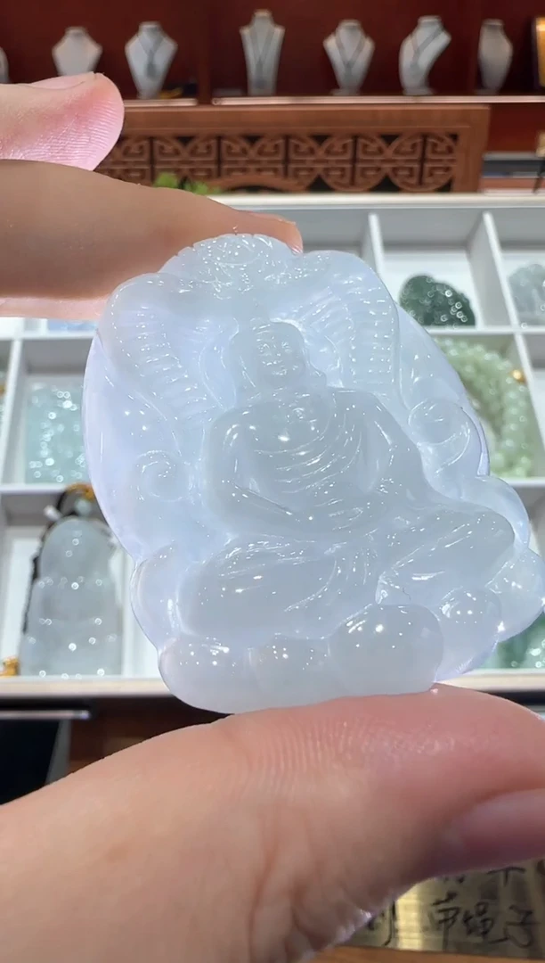 翡翠挂件未镶嵌A货翡翠多样性孤品