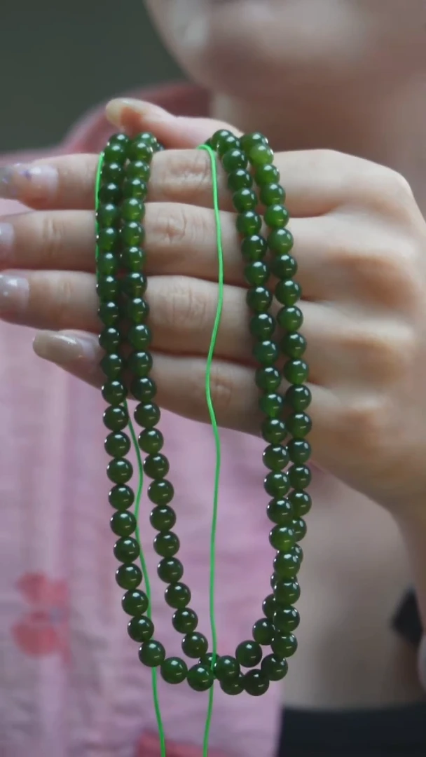 和田玉未镶嵌颈饰j****?P39