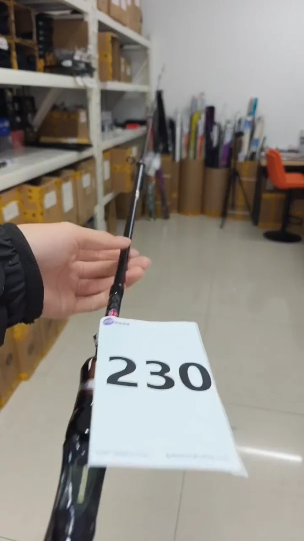 0230微瑕或下过水不影响使用：捍尊L1.8米直柄