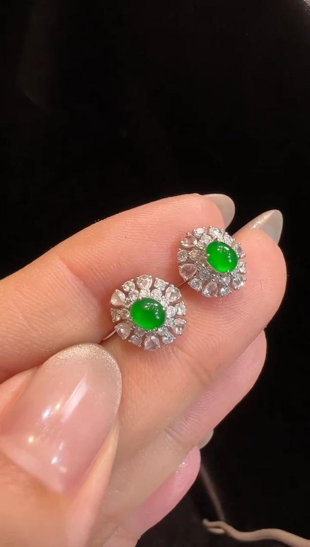 【闪购商品】翡翠耳饰18K金镶嵌耳饰