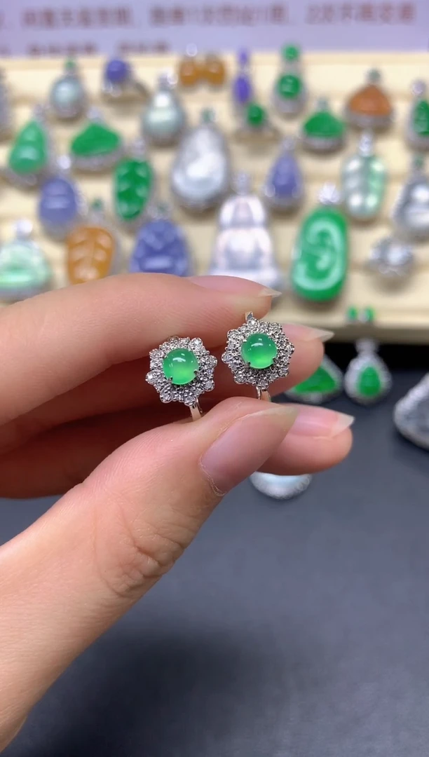 翡翠18K金镶嵌耳饰耳饰|3100+310