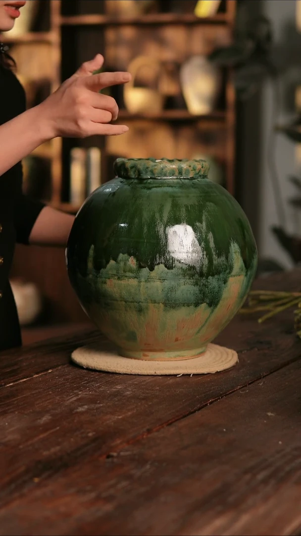 摆件27-458 陶瓷花器高30口径11