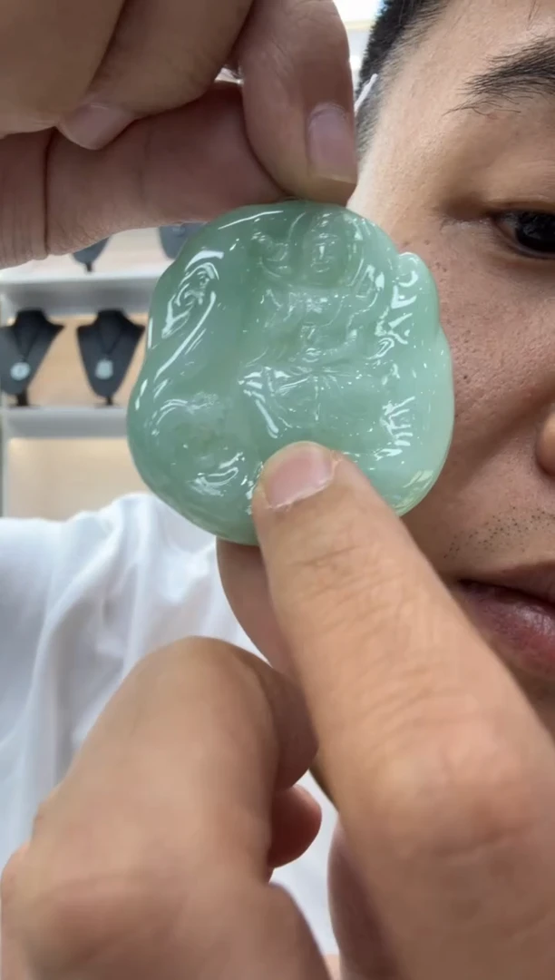 颈饰未镶嵌翡翠天然翡翠A货孤品一件