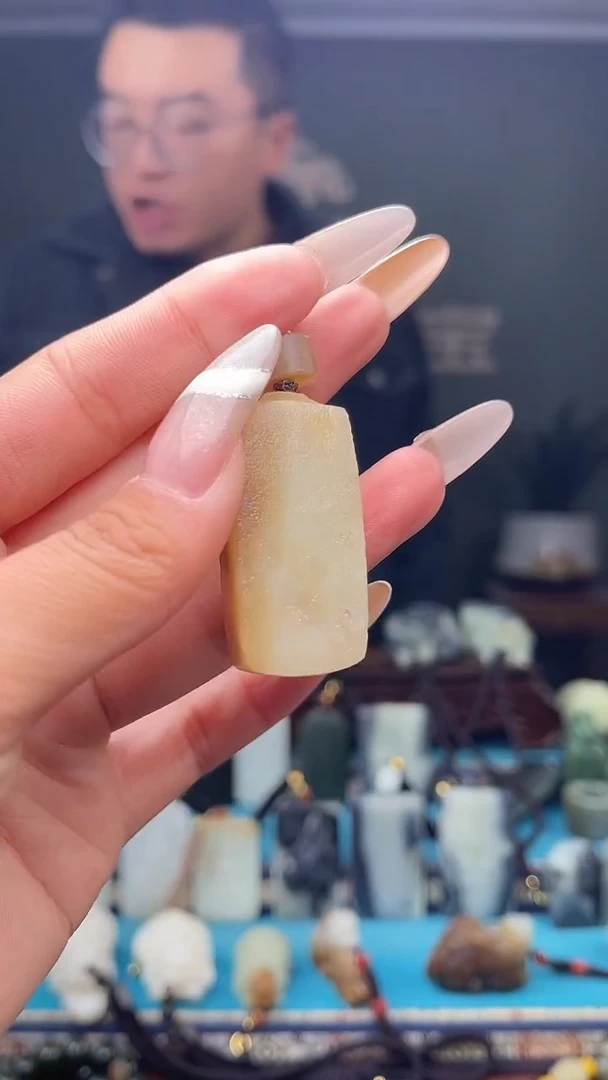 未镶嵌和田玉挂件1