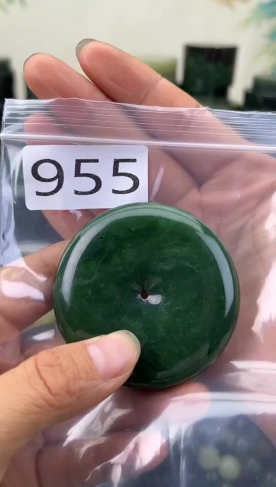 未镶嵌和田玉珠宝半成品扣子