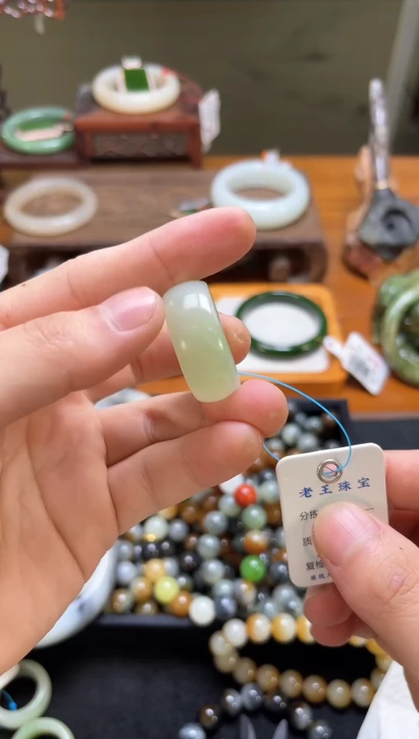 未镶嵌戒指和田玉青海翠青 21圈 3