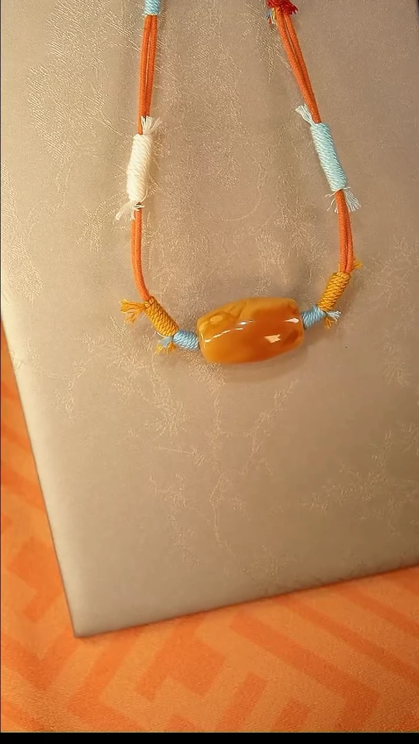 【闪购商品】琥珀颈饰未镶嵌颈饰