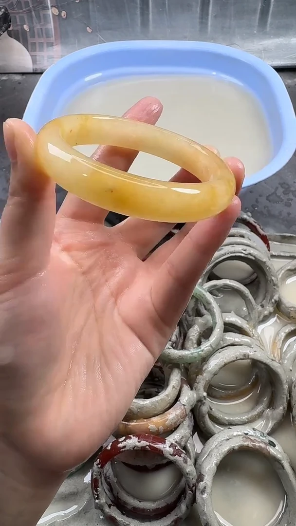 未镶嵌手镯石英质玉7